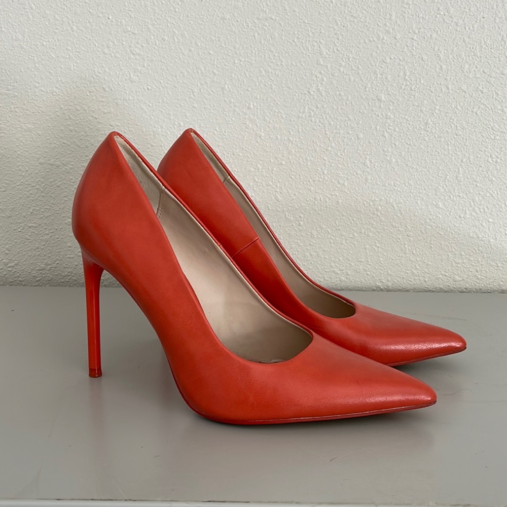 Zara Basic Collection Orange Pumps